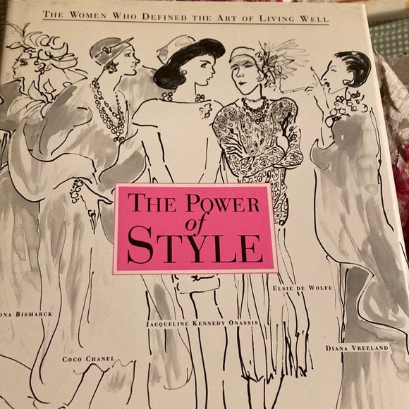 Other - Book: the power of style. The women who defined the art of living well
